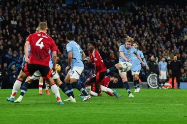 Manchester City 'den Kevin De Bruyne, Manchester United' a karşı 15 Aralık 2024 'te Etihad Stadyumu' nda oynanan Premier League maçında gol attı.
