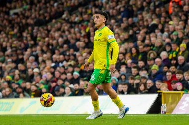 Norwich City 'den Marcelino Nunez, 15 Aralık 2024' te Norwich City, Norwich Road 'da Burnley' e karşı oynanan Sky Bet Şampiyonası maçında topla koşuyor.