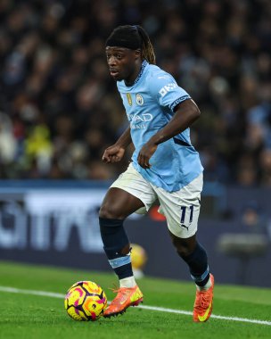 Manchester City 'den Jeremy Doku Premier League maçında Manchester City ile Manchester United arasında 15 Aralık 2024' te Etihad Stadyumu 'nda bir ara verdi.
