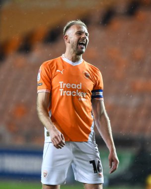 Blackpool 'dan Jordan Rhodes, 17 Aralık 2024' te Bloomfield Road, Blackpool 'da oynanan Blackpool-Aston Villa maçında tepki gösterdi.