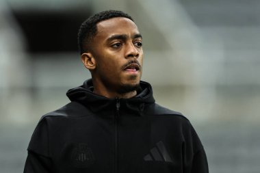 Newcastle United 'dan Joe Willock, 18 Aralık 2024' te İngiltere, Newcastle 'daki St. James' s Park 'ta Newcastle United' a karşı oynanan Carabao Kupası Çeyrek Finali 'nden önce geldi.