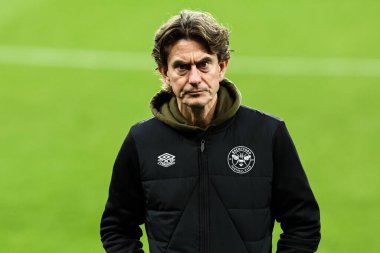 Brentford 'un Thomas Frank teknik direktörü, 18 Aralık 2024' te İngiltere, Newcastle 'daki St. James' s Park 'ta Newcastle United' a karşı oynanan Carabao Kupası çeyrek finalinden önce geldi.