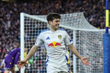 Leeds United takımından Dan James, 21 Aralık 2024 'te Leeds, İngiltere' deki Elland Road, Leeds 'de oynanan Sky Bet Şampiyonası maçında 1-0' lık galibiyet golünü kutluyor.