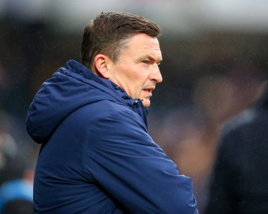 Preston North End 'den Paul Heckingbottom, 21 Aralık 2024' te Londra Matrade Loftus Yolu 'nda Queens Park Rangers ve Preston North End arasındaki Gökyüzü İddia Şampiyonası maçında görülüyor.