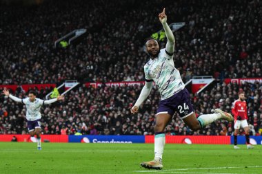 Bournemouth 'dan Antoine Semenyo 22 Aralık 2024' te Old Trafford, Manchester, Birleşik Krallık 'ta oynanan Premier League maçında 0-3' lük galibiyet golünü kutluyor.