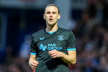 Preston North End 'den Brad Potts, 21 Aralık 2024' te Londra Matrade Loftus Road 'da Queens Park Rangers ve Preston North End maçında tepki gösterdi.