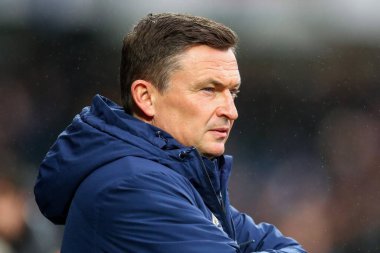 Preston North End 'den Paul Heckingbottom, 21 Aralık 2024' te Londra Matrade Loftus Yolu 'nda Queens Park Rangers ve Preston North End arasındaki Gökyüzü İddia Şampiyonası maçında görülüyor.