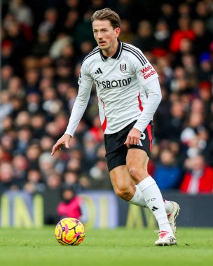 Sander Berge of Fulham runs with the ball during the Premier League match Fulham vs Southampton at Craven Cottage, London, United Kingdom, 22nd December 2024 clipart