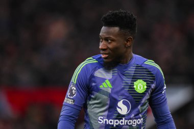 Manchester United 'ın 22 Aralık 2024 tarihinde Old Trafford, Manchester, İngiltere' de oynadığı Premier League maçında Andr Onana ile Bournemouth karşı karşıya geldi.