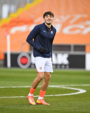 Blackpool 'dan Kyle Joseph, 21 Aralık 2024' te Bloomfield Road, Blackpool 'da oynanan Blackpool-Stevenage maçı öncesinde oynanan maç öncesi ısınma maçında...