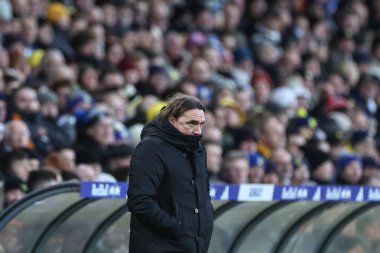 Leeds United 'ın Daniel Farke teknik direktörü, Leeds Road, Leeds, İngiltere' de Leeds United 'a karşı oynanan Sky Bet Şampiyonası maçında izlemektedir.
