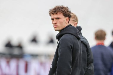 Brighton & Hove Albion takımından Mats Wieffer, Premier League maçında West Ham United ve Hove Albion 'a karşı Londra Stadyumu, Londra, İngiltere, 21 Aralık 2024' te geldi.