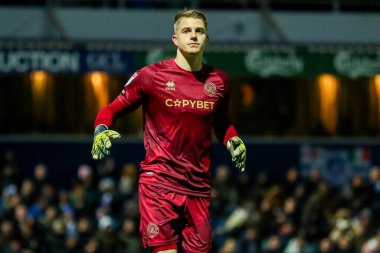 Queens Park Rangers 'dan Paul Nardi, 21 Aralık 2024' te Londra Matrade Loftus Yolu 'nda Queens Park Rangers ve Preston North End arasındaki Gökyüzü İddia Şampiyonası maçına bakıyor.
