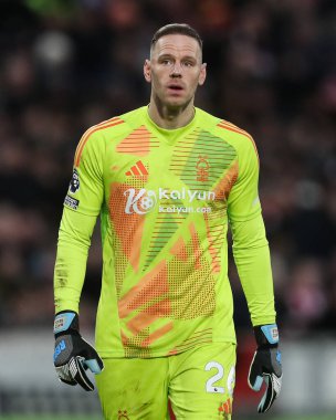 Nottingham Ormanı 'ndan Matz Sels Premier League maçı sırasında Brentford Nottingham Ormanı' na karşı Gtech Community Stadyumu, Londra, 21 Aralık 202