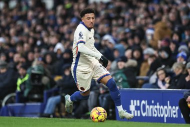 Chelsea 'den Jadon Sancho, 22 Aralık 2024' te İngiltere 'nin Liverpool kenti Goodison Park' ta oynanan Premier League maçında topu fırlattı.