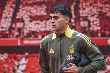 Nottingham Ormanı 'ndan Ramn Sosa, Nottingham Forest' ın Tottenham Hotspur 'a karşı oynadığı Premier Lig maçı sırasında İngiltere' nin Nottingham şehrinde 26 Aralık 2024 'te geldi.