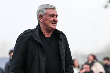 Steve Bruce, Blackpool 'un baş antrenörü, Wrexham - Blackpool maçı öncesinde SToK Cae Ras, Wrexham, İngiltere, 26 Aralık 2024