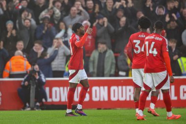 Nottingham Ormanı 'ndan Anthony Elanga, Premier League maçı Nottingham Forest Tottenham Hotspur' a karşı 26 Aralık 2024 'te oynanan City Ground, Nottingham, İngiltere maçında 1-0 kazanma hedefini kutluyor.