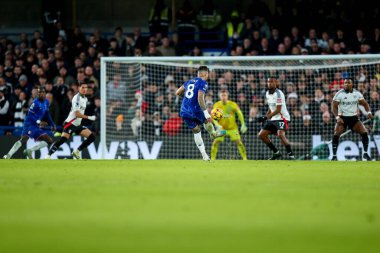 Chelsea 'den Enzo Fernandez Premier Lig karşılaşmasında serbest atış yapıyor Chelsea Fulham' a karşı Stamford Bridge, Londra, 26 Aralık 2024