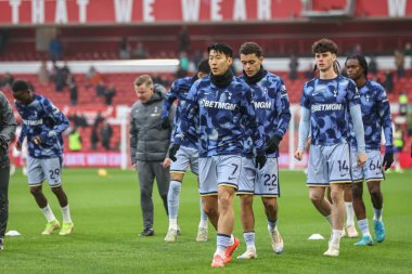 Tottenham Hotspur 'dan Son Heung-Min Premier League maçı sırasında Nottingham Forest Tottenham Hotspur' a karşı 26 Aralık 2024 'te City Ground, Nottingham, İngiltere' de oynanan ısınma maçında