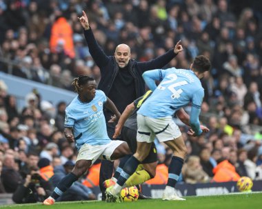 Manchester City teknik direktörü, Premier League maçında Jeremy Doku 'nun Manchester City ile Everton' ın Etihad Stadyumu 'nda oynadığı karşılaşma sırasında 26 Aralık 2024' te tepki gösterdi.