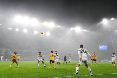 Premier Lig karşılaşmasında Wolverhampton Wanderers, Manchester United 'a karşı Molineux, Wolverhampton, Birleşik Krallık' ta 26 Aralık 2024 'te oynanan maçın genel görünümü