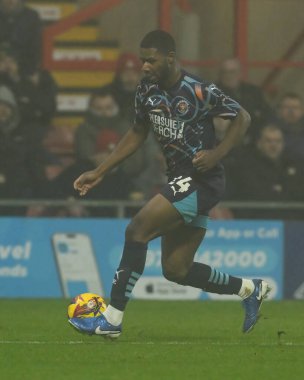 Blackpool 'dan Odeluga Offiah 26 Aralık 2024' te SToK Cae Ras, Wrexham, İngiltere 'de oynanan 1.