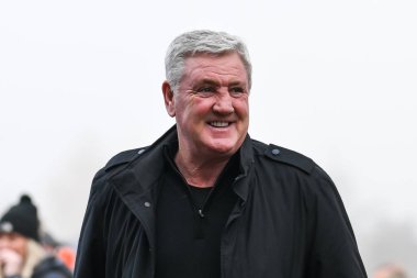Steve Bruce, Blackpool 'un baş antrenörü, Wrexham - Blackpool maçı öncesinde SToK Cae Ras, Wrexham, İngiltere, 26 Aralık 2024