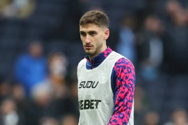 Wolverhampton Wanderers takımından Santiago Bueno Premier League karşılaşmasında Tottenham Hotspur 'a karşı Wolverhampton Wanderers, Tottenham Hotspur Stadyumu, Londra, 29 Aralık 2024