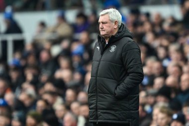 Steve Bruce, 21 Aralık 2024 'te Birmingham City' nin St. Andrew 's @ Knighthead Park, Birmingham' da Blackpool 'a karşı oynadığı Gökyüzü İddia Ligi 1 maçında Blackpool' un baş antrenörü.