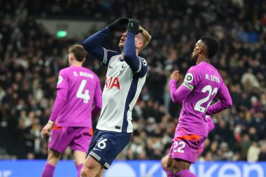 Tottenham Hotspur 'dan Timo Werner, Premier League maçında Tottenham Hotspur' un Wolverhampton Wanderers 'a karşı oynadığı Tottenham Hotspur maçında kaçırdığı bir şans sonrasında tepki gösterdi.