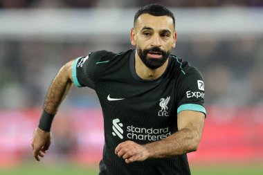 Liverpool 'dan Muhammed Salah, Premier Lig maçı sırasında Londra' daki Liverpool Stadyumu 'nda West Ham United' a karşı 29 Aralık 2024