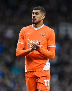 Blackpool takımından Ashley Fletcher, Birmingham City - Blackpool maçında St. Andrew 's @ Knighthead Park, Birmingham, Birleşik Krallık, 29 Aralık 2024