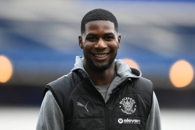 Blackpool 'dan Odeluga Offiah, 29 Aralık 2024' te Birmingham City, St. Andrew 's @ Knighthead Park, Birmingham, Birleşik Krallık' ta Blackpool 'a karşı oynadığı Sky Bet 1 karşılaşması öncesinde geldi.