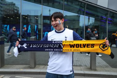 Tottenham taraftarı Premier Lig maçında Tottenham Hotspur Wolverhampton Wanderers 'a karşı Tottenham Hotspur Stadyumu, Londra, Birleşik Krallık, 29 Aralık 2024