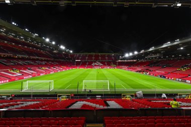 Manchester United ile Newcastle United 'ın 30 Aralık 2024' te Old Trafford, Manchester 'da oynanan Premier League karşılaşması öncesinde Old Trafford, Manchester United' ın genel görünümü