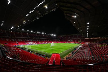 Manchester United ile Newcastle United 'ın 30 Aralık 2024' te Old Trafford, Manchester 'da oynanan Premier League karşılaşması öncesinde Old Trafford, Manchester United' ın genel görünümü