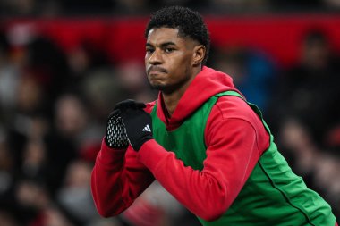 Manchester United 'dan Marcus Rashford, Manchester United ile Newcastle United' ın 30 Aralık 2024 'te Old Trafford, Manchester' da oynadığı Premier League maçında ısındı.