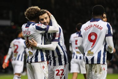 West Bromwich Albion takımından Callum Styles, 1 Ocak 2025 'te İngiltere' nin Hawthorns kentinde oynanan Sky Bet Şampiyonası 'nda West Bromwich Albion ve Preston North End maçında 2-0 kazanma golünü kutluyor.