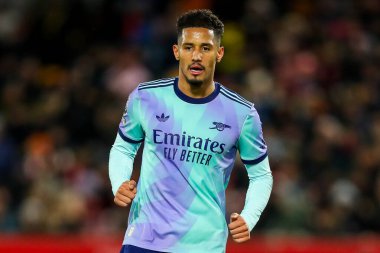 1 Ocak 2025 'te Londra' daki Gtech Community Stadyumu 'nda oynanan Premier League karşılaşmasında Arsenal' den William S