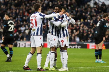 West Bromwich Albion 'dan Josh Maja, 1 Ocak 2025' te The Hawthorns, West Bromwich, İngiltere 'de West Bromwich Albion' a karşı oynanan Sky Bet Şampiyonası maçında 3-0 'lık galibiyet golünü kutluyor.