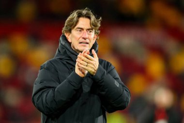 Brentford 'dan Thomas Frank, 1 Ocak 2025' te İngiltere 'nin Londra kentinde oynanan The Gtech Community Stadyumu' nda Brentford-Arsenal maçı sonrasında takımların yenildiğini kabul ediyor.