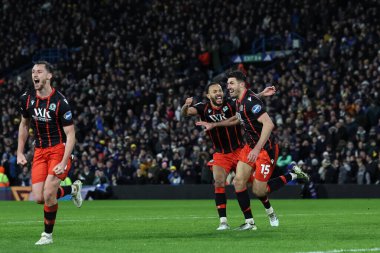 Blackburn Rovers 'dan Danny Batth, 1 Ocak 2025' te İngiltere 'nin Leeds Road kentinde oynanan Sky Bet Şampiyonası maçında 1-1' lik galibiyetini kutluyor.