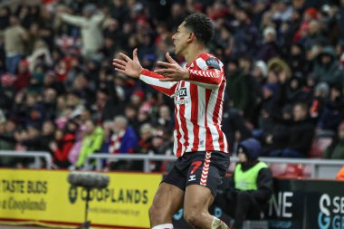 Sunderland 'dan Jobe Bellingham, 1 Ocak 2025' te İngiltere 'nin Sunderland şehrinde Sheffield United' a karşı oynanan Sky Bet Şampiyonası maçında tepki gösterdi.