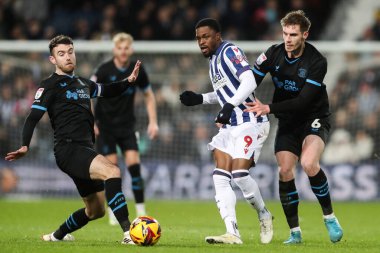 West Bromwich Albion takımından Josh Maja, West Bromwich Albion, Preston North End 'e karşı 1 Ocak 2025' te oynanan Sky Bet Şampiyonası maçında pas attı.