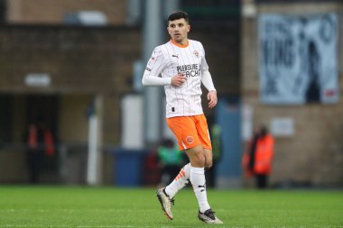 Blackpool takımından Albie Morgan 4 Ocak 2025 'te Adams Park, High Wycombe, İngiltere' de Wycombe Wanderers-Blackpool maçında