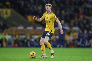 Wolverhampton Wanderers takımının oyuncusu Tommy Doyle Premier League maçında Wolverhampton Wanderers, Nottingham Ormanı 'na karşı Molineux, Wolverhampton, Birleşik Krallık, 6 Ocak 2025
