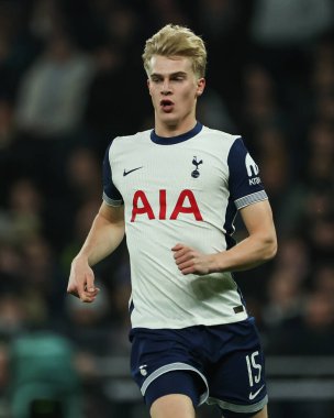 Tottenham Hotspur 'dan Lucas Bergvall Carabao Kupası Yarı Finalleri sırasında Tottenham Hotspur Liverpool' a karşı Tottenham Hotspur Stadyumu, Londra, Birleşik Krallık, 8 Ocak 2025