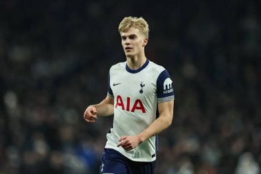 Tottenham Hotspur 'dan Lucas Bergvall Carabao Kupası Yarı Finalleri sırasında Tottenham Hotspur Liverpool' a karşı Tottenham Hotspur Stadyumu, Londra, Birleşik Krallık, 8 Ocak 2025