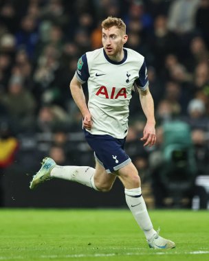 Tottenham Hotspur 'dan Dejan Kulusevski Carabao Kupası Yarı Finalleri sırasında Tottenham Hotspur Liverpool' a karşı Tottenham Hotspur Stadyumu, Londra, Birleşik Krallık, 8 Ocak 2025